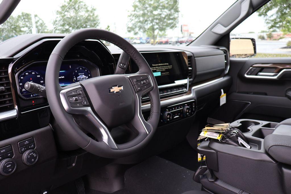 new 2024 Chevrolet Silverado 1500 car, priced at $54,495