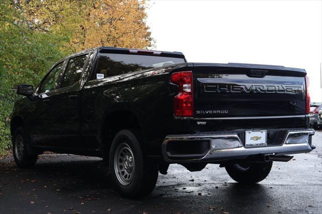 new 2025 Chevrolet Silverado 1500 car, priced at $49,540