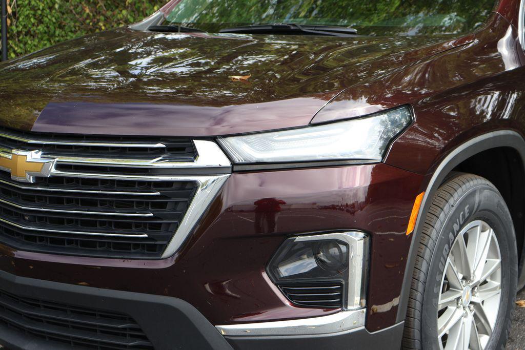 used 2023 Chevrolet Traverse car, priced at $27,633