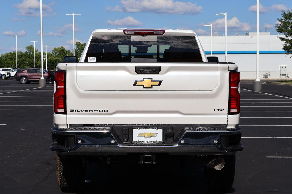 new 2024 Chevrolet Silverado 3500 car, priced at $83,015