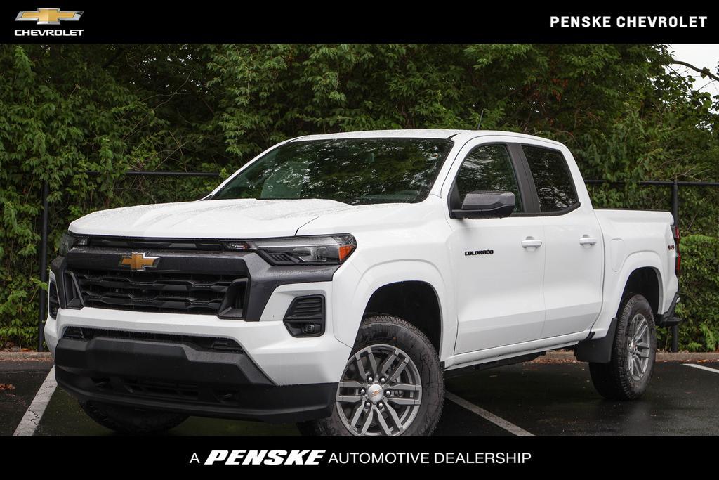 new 2024 Chevrolet Colorado car, priced at $47,055