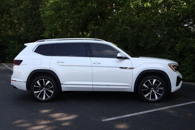 used 2024 Volkswagen Atlas car, priced at $43,643