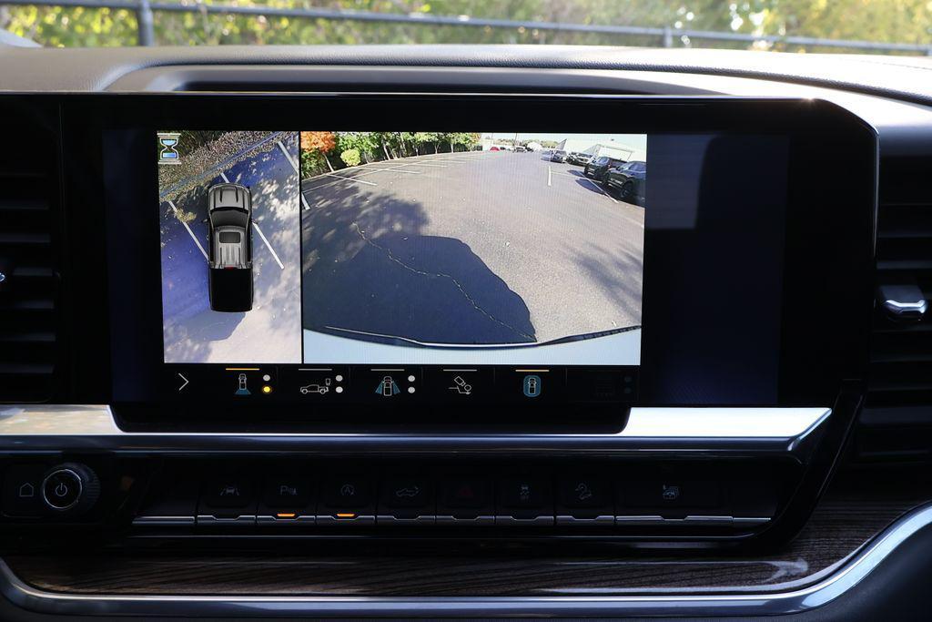 used 2022 Chevrolet Silverado 1500 car, priced at $40,983