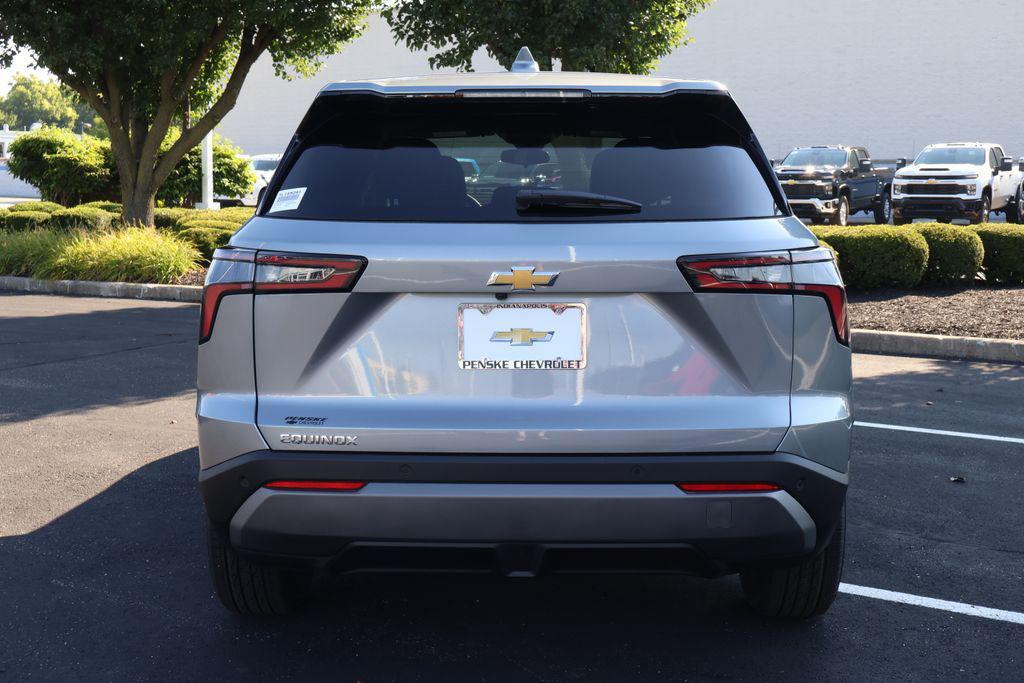 new 2026 Chevrolet Equinox car, priced at $29,995