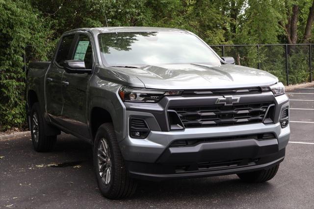 new 2024 Chevrolet Colorado car, priced at $46,555