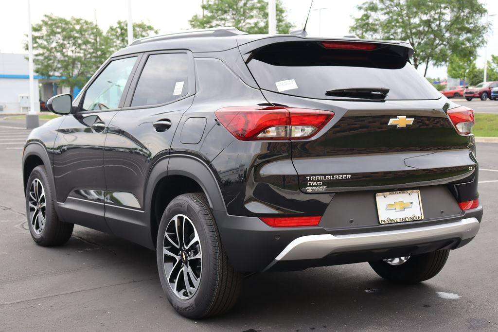 new 2024 Chevrolet TrailBlazer car, priced at $28,030