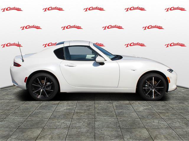 new 2024 Mazda MX-5 Miata RF car