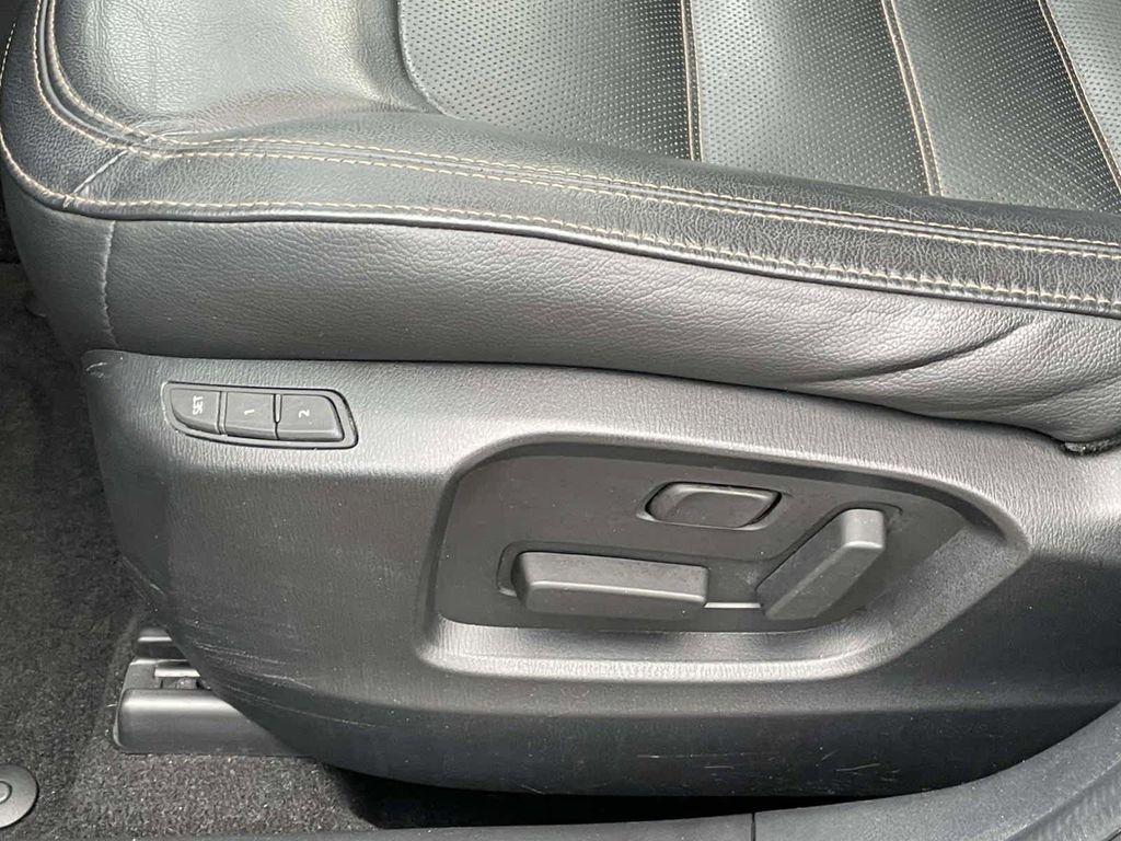 used 2022 Mazda CX-5 car, priced at $26,062