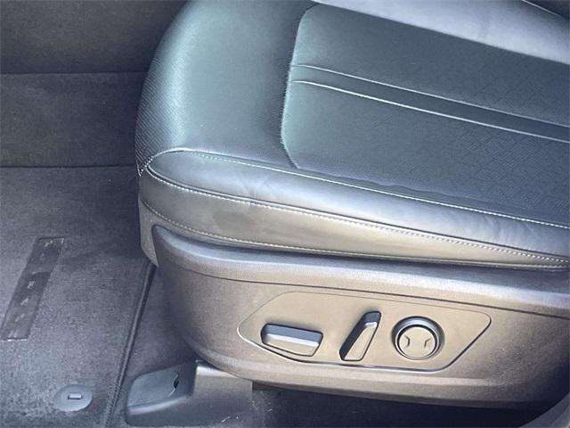 used 2021 Kia Sorento car, priced at $24,442