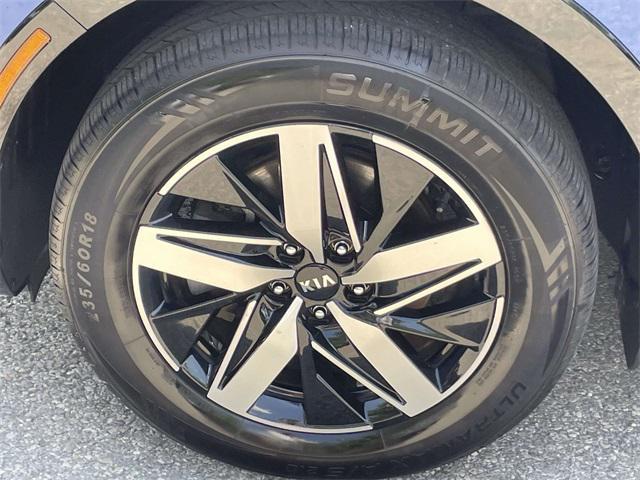 used 2021 Kia Sorento car, priced at $24,442