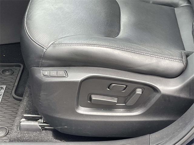 used 2022 Mazda CX-9 car, priced at $27,972