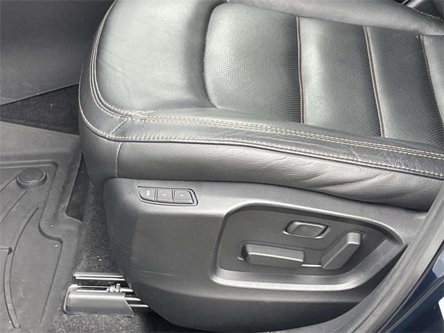 used 2022 Mazda CX-5 car, priced at $25,552