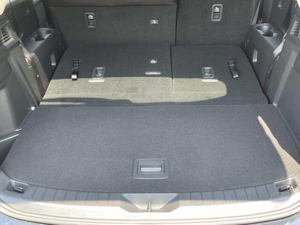 new 2025 Mazda CX-90 car, priced at $37,171
