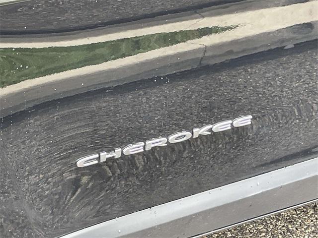 used 2019 Jeep Cherokee car, priced at $16,892