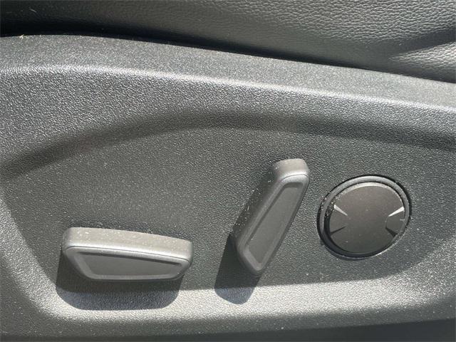 used 2021 Ford Edge car, priced at $17,997