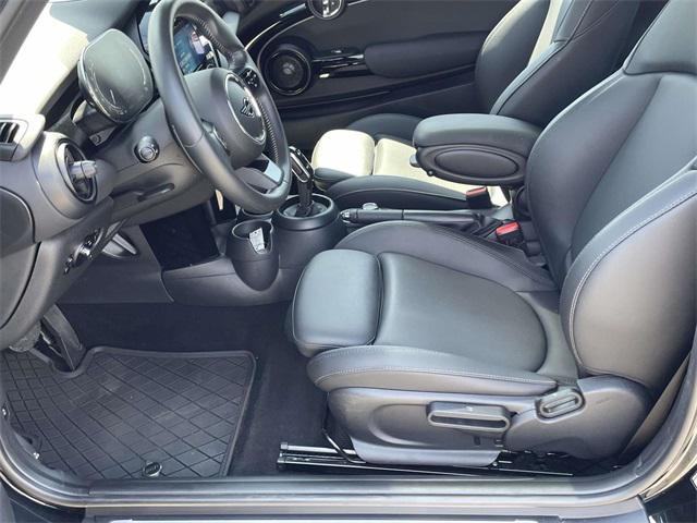 used 2023 MINI Hardtop car, priced at $25,552