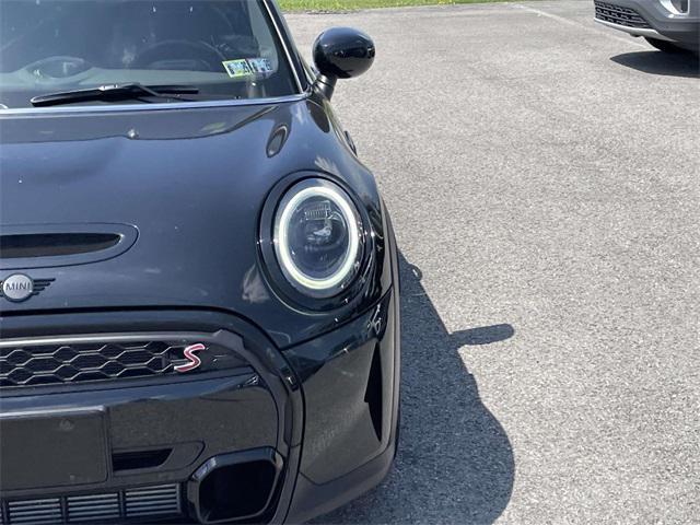 used 2023 MINI Hardtop car, priced at $25,552