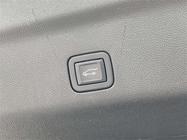 used 2021 Chevrolet Tahoe car, priced at $44,744