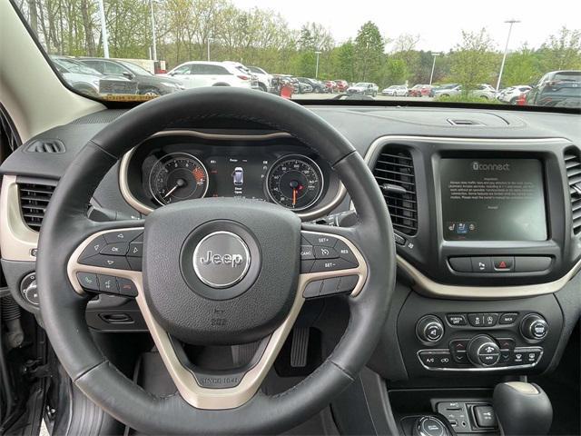 used 2016 Jeep Cherokee car, priced at $13,331