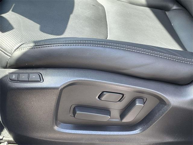 used 2022 Mazda CX-9 car, priced at $29,992