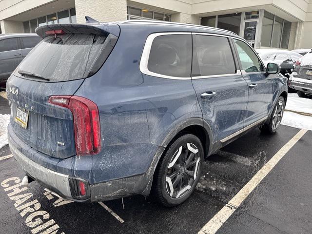 used 2024 Kia Telluride car, priced at $37,780