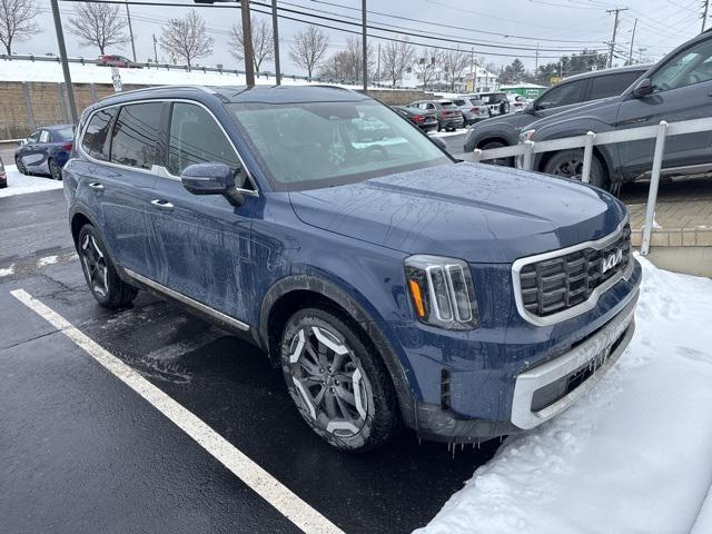 used 2024 Kia Telluride car, priced at $37,780