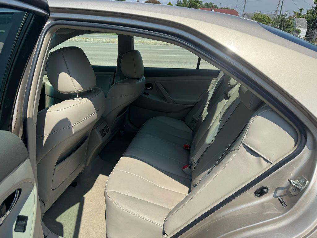 used 2009 Toyota Camry Hybrid car, priced at $9,485