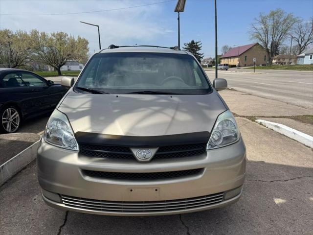 used 2004 Toyota Sienna car, priced at $7,999