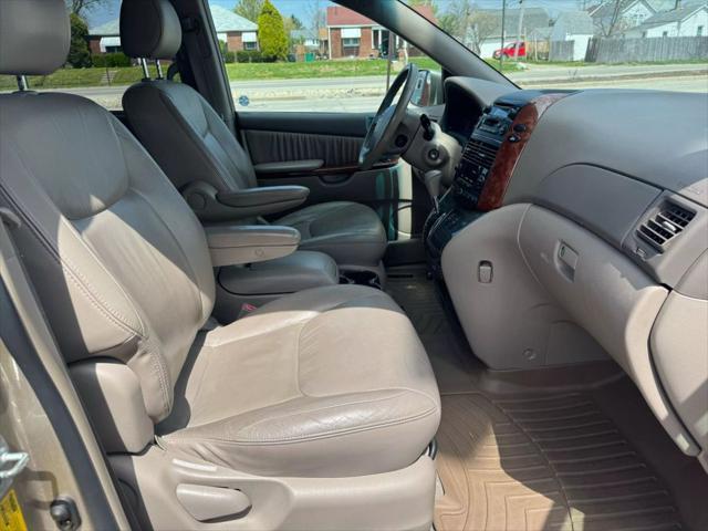used 2004 Toyota Sienna car, priced at $7,999
