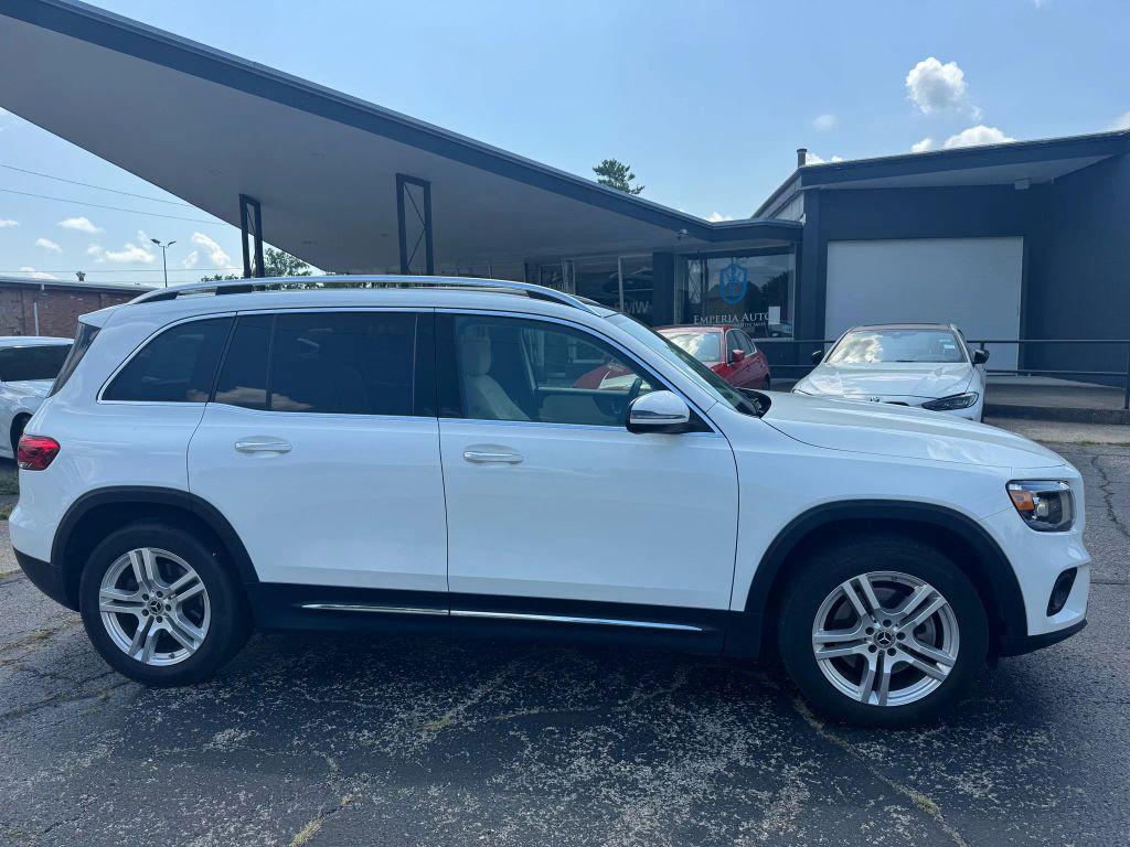 used 2022 Mercedes-Benz GLB 250 car, priced at $27,985