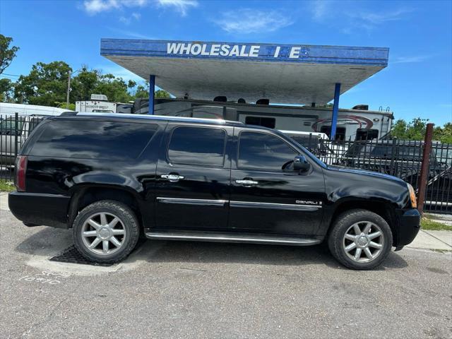 used 2007 GMC Yukon XL car, priced at $9,995