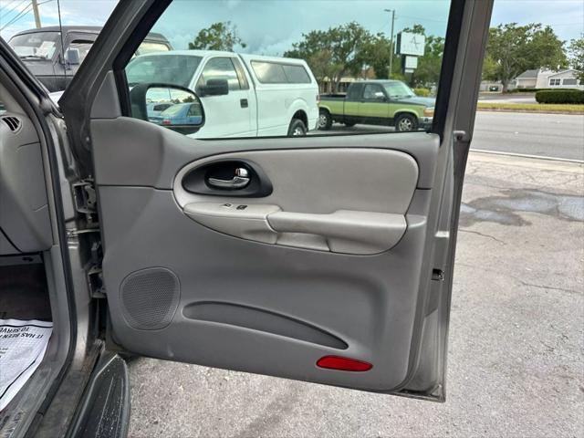 used 2006 Chevrolet TrailBlazer car, priced at $3,995