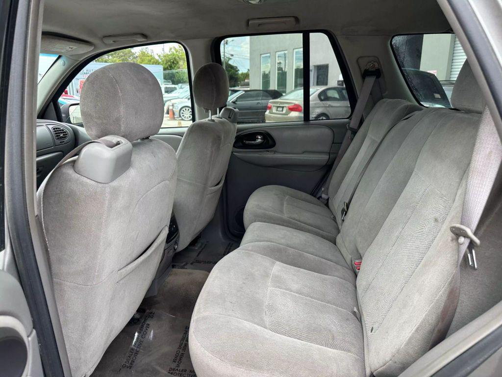 used 2006 Chevrolet TrailBlazer car, priced at $3,995