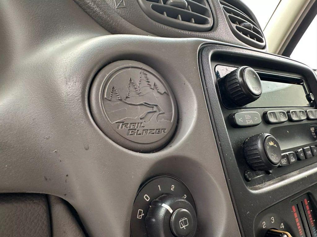used 2006 Chevrolet TrailBlazer car, priced at $3,995