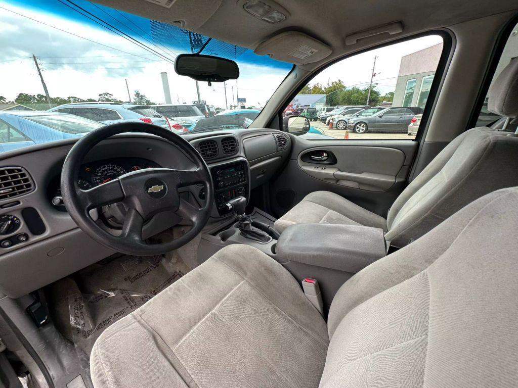 used 2006 Chevrolet TrailBlazer car, priced at $3,995