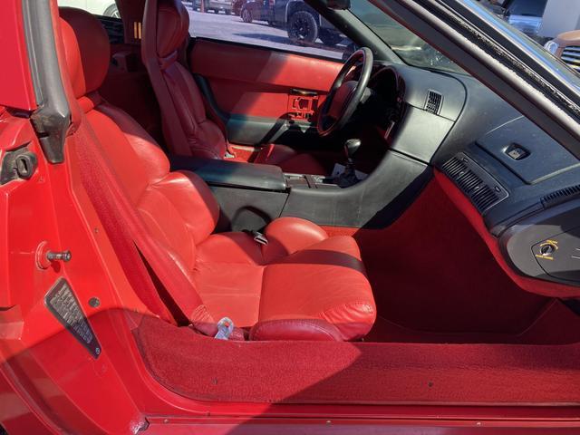 used 1992 Chevrolet Corvette car, priced at $12,995