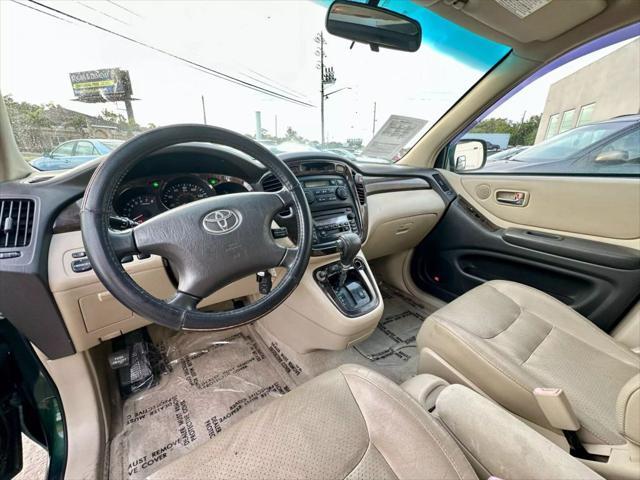 used 2001 Toyota Highlander car, priced at $5,995
