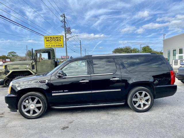 used 2014 Cadillac Escalade ESV car, priced at $18,995