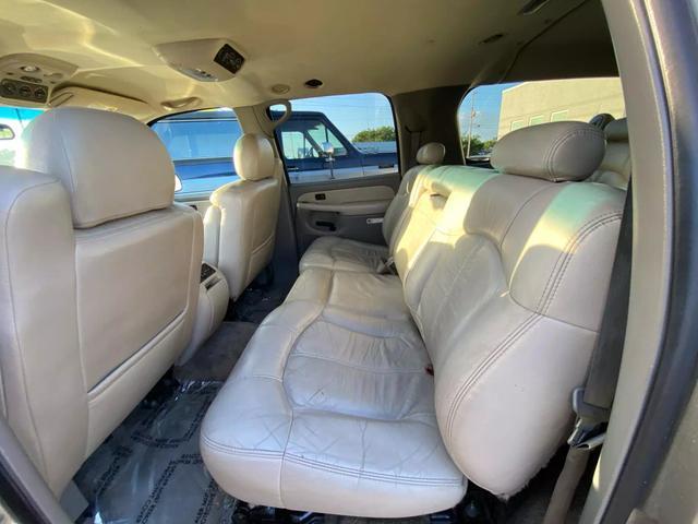 used 2002 Chevrolet Suburban car, priced at $9,995