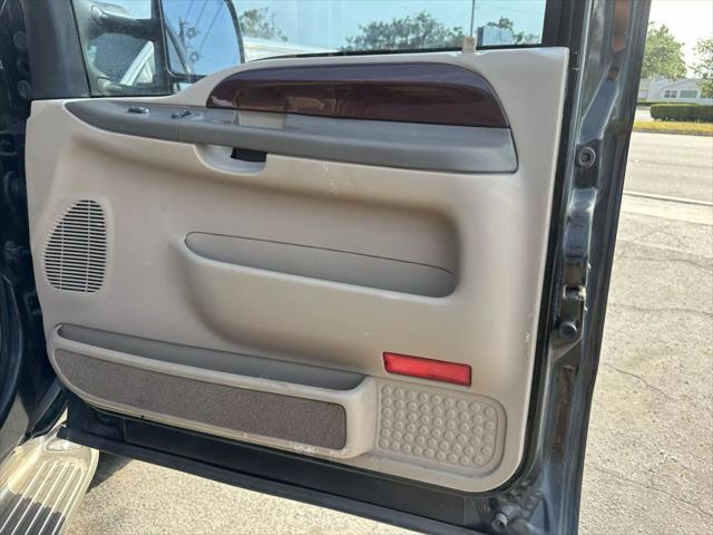 used 2004 Ford Excursion car, priced at $14,995