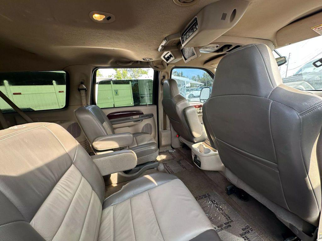 used 2004 Ford Excursion car, priced at $12,995
