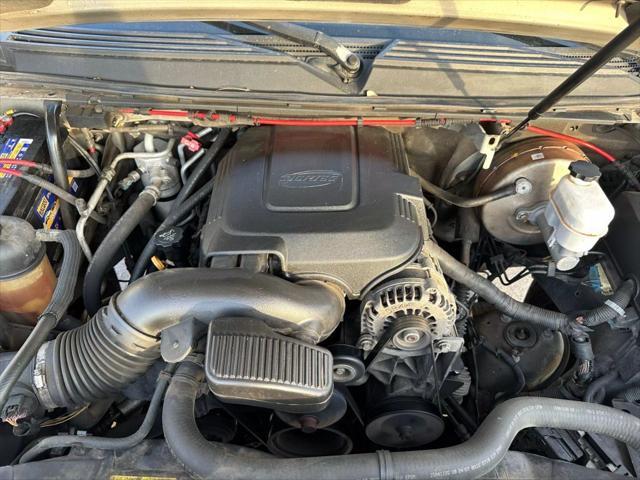 used 2008 Chevrolet Suburban car, priced at $6,995