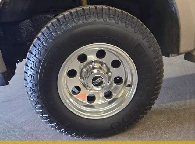 used 2000 Ford Excursion car, priced at $16,995