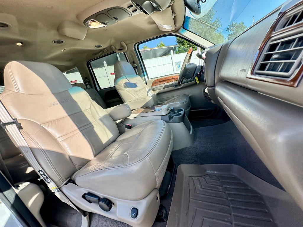 used 2000 Ford Excursion car, priced at $14,995