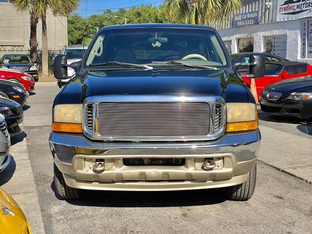 used 2000 Ford Excursion car, priced at $8,995