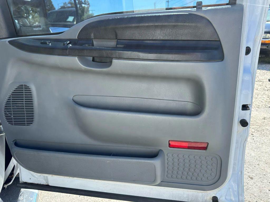 used 2005 Ford F-250 car, priced at $9,995