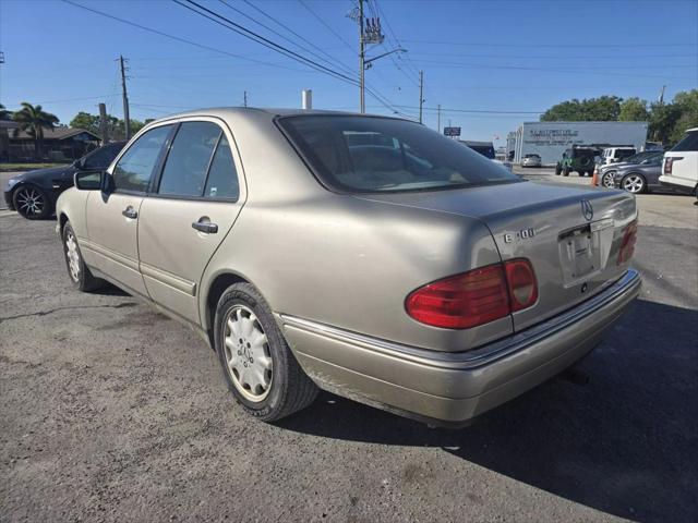 used 1998 Mercedes-Benz E-Class car, priced at $4,995