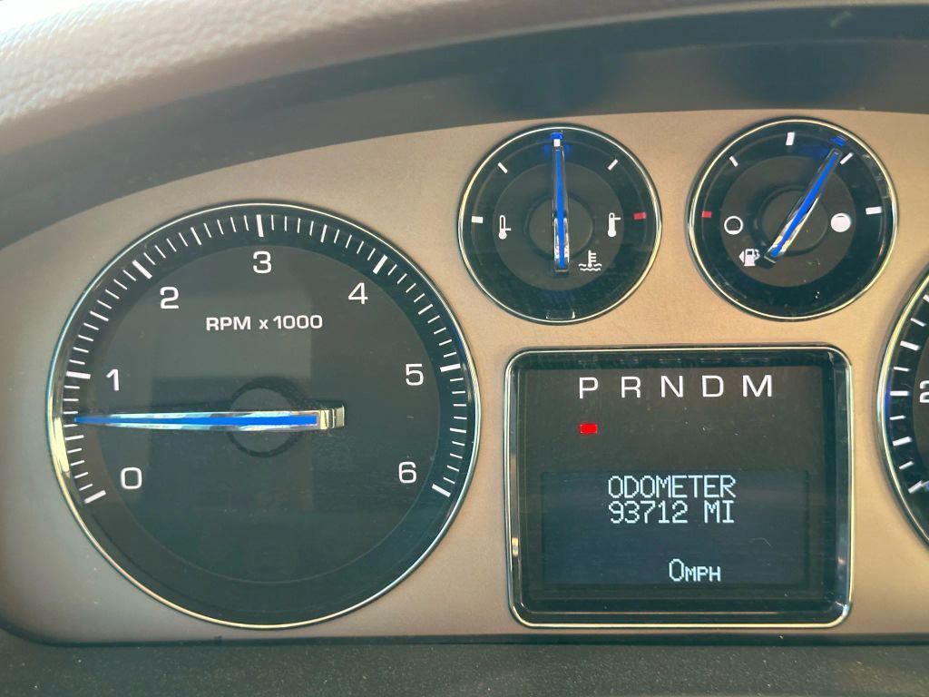 used 2007 Cadillac Escalade car, priced at $10,995