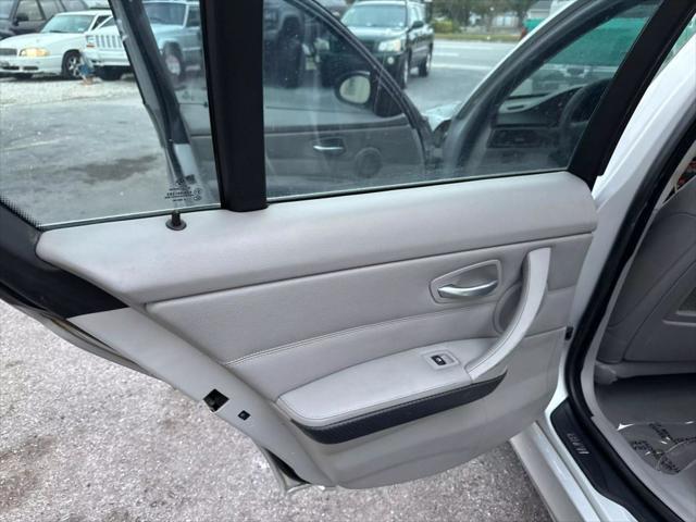 used 2006 BMW 330 car, priced at $3,995