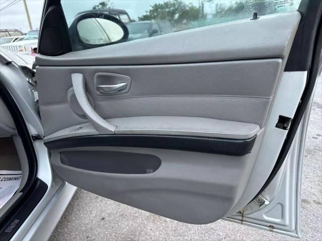 used 2006 BMW 330 car, priced at $3,995